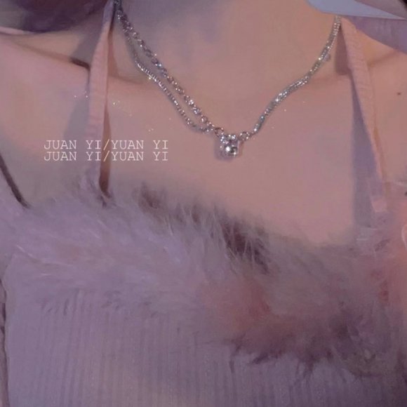 Double stacked square pink zircon necklace - Picture 11 of 13